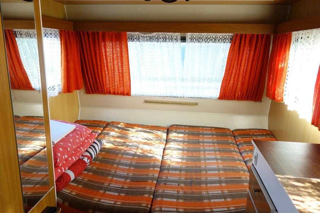 Camping Pod Żaglem 梅尔诺 外观 照片