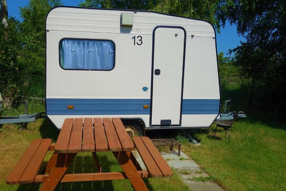Camping Pod Żaglem 梅尔诺 外观 照片