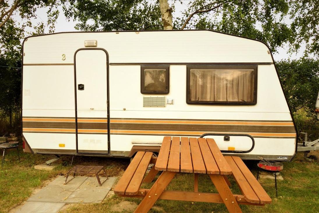 Camping Pod Żaglem 梅尔诺 外观 照片